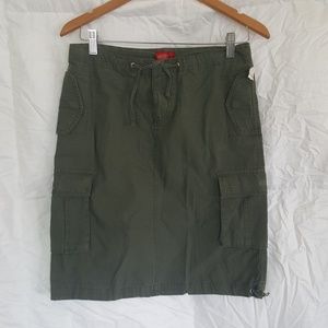 Mossimo army green skirt